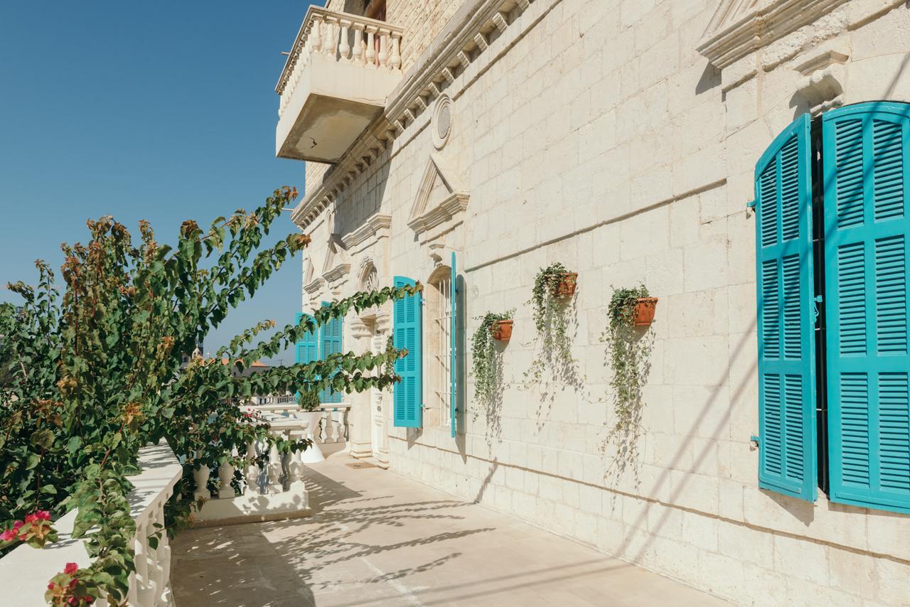 Hotel Beit El Bahr Ţabarjā Exterior foto